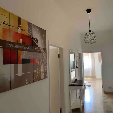 Accogliente Ristrutturato Letizia