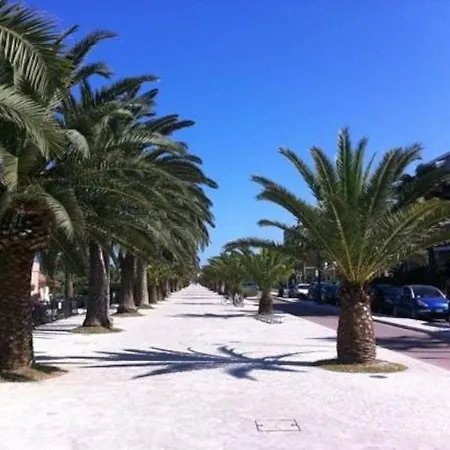 アパート Accogliente Ristrutturato Letizia *